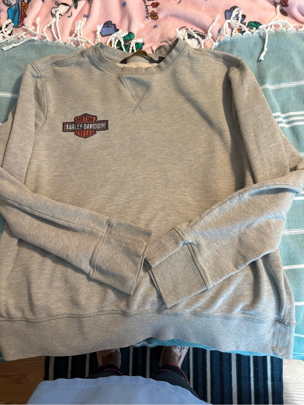 Harley-Davidson Light Gray Crewneck Sweatshirt with Chest Logo